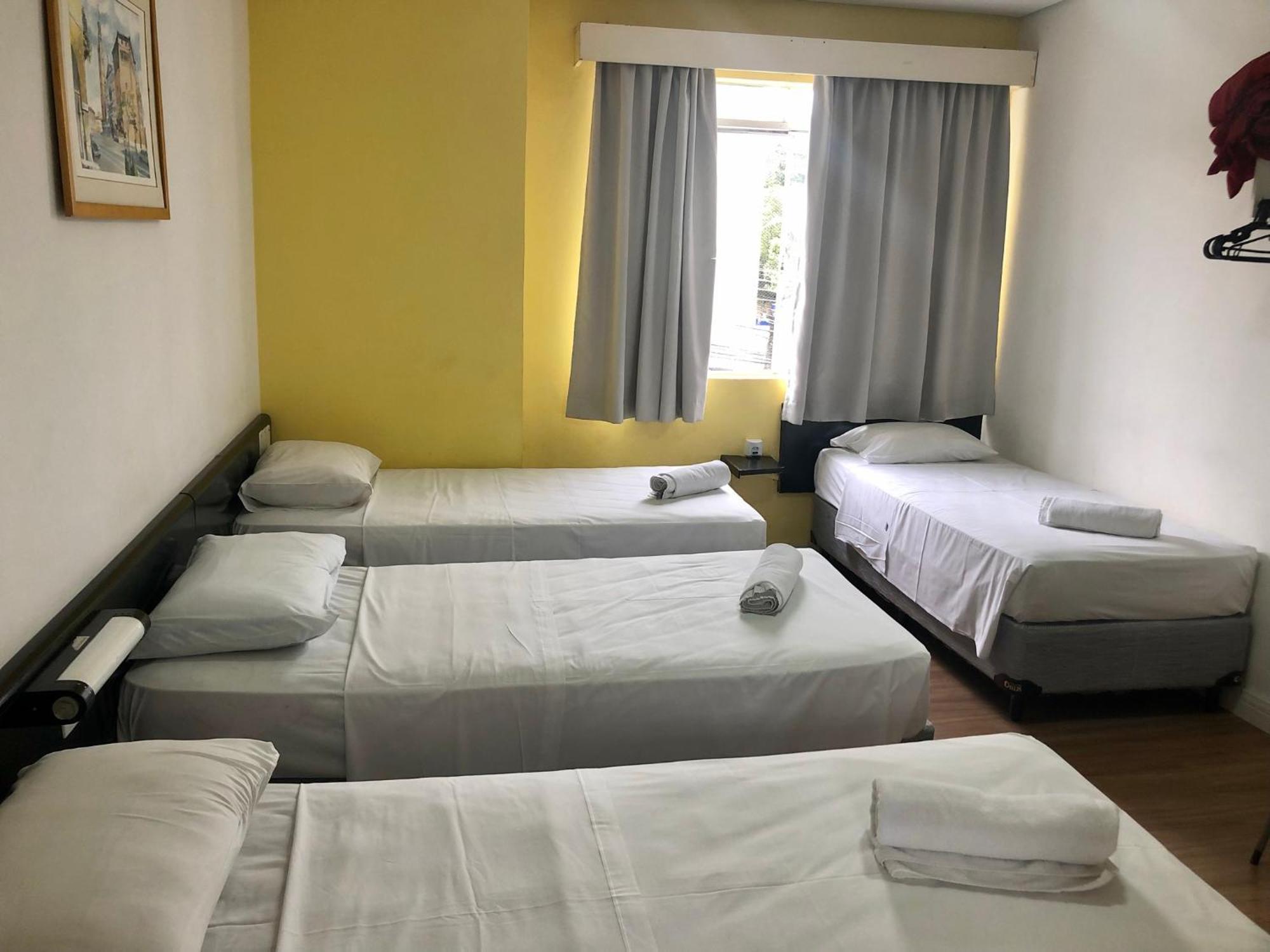 Hotel Blumenau Centro Κουριτίμπα Δωμάτιο φωτογραφία